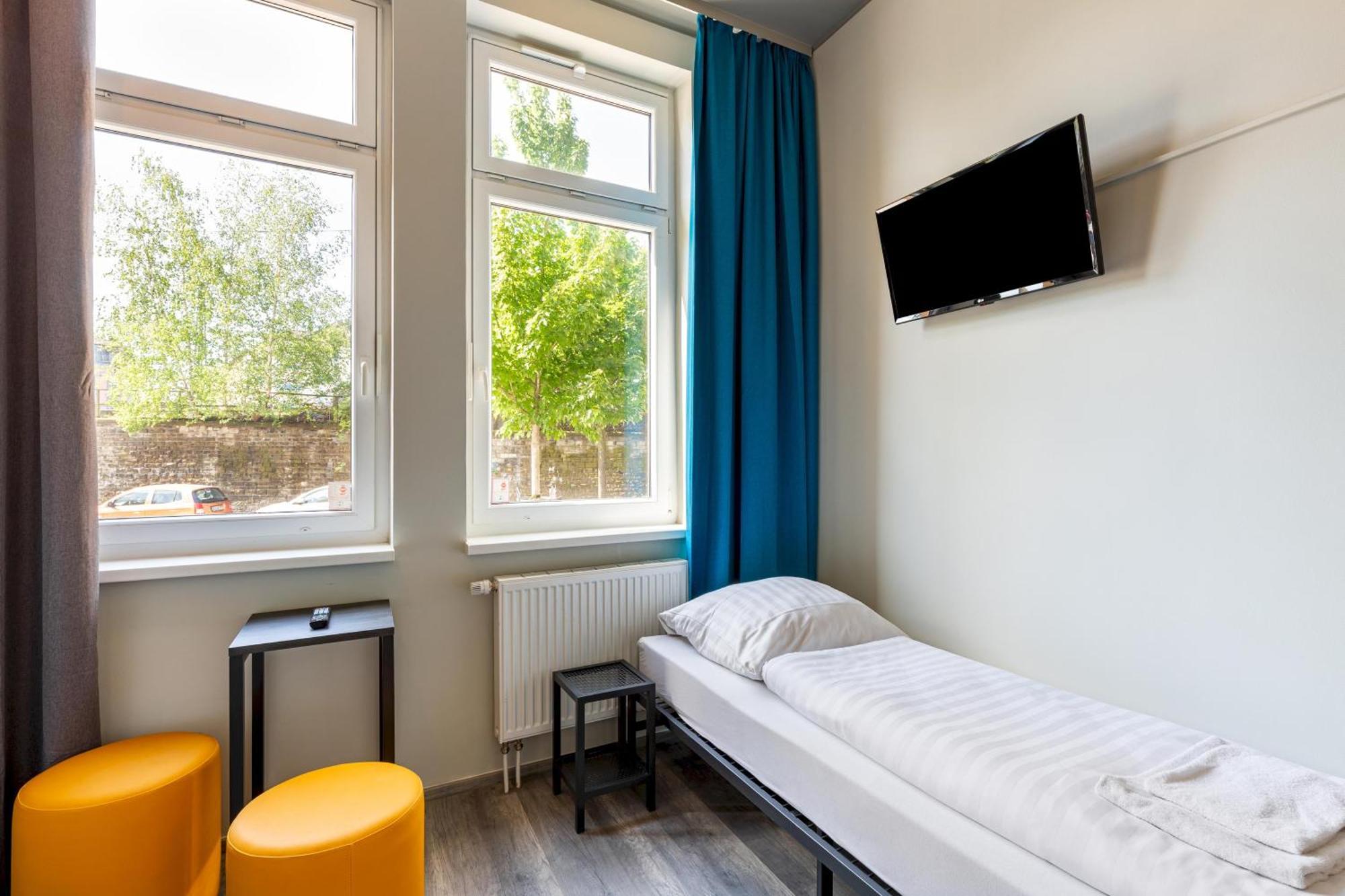 A&O Aachen Hauptbahnhof Hotel Eksteriør billede