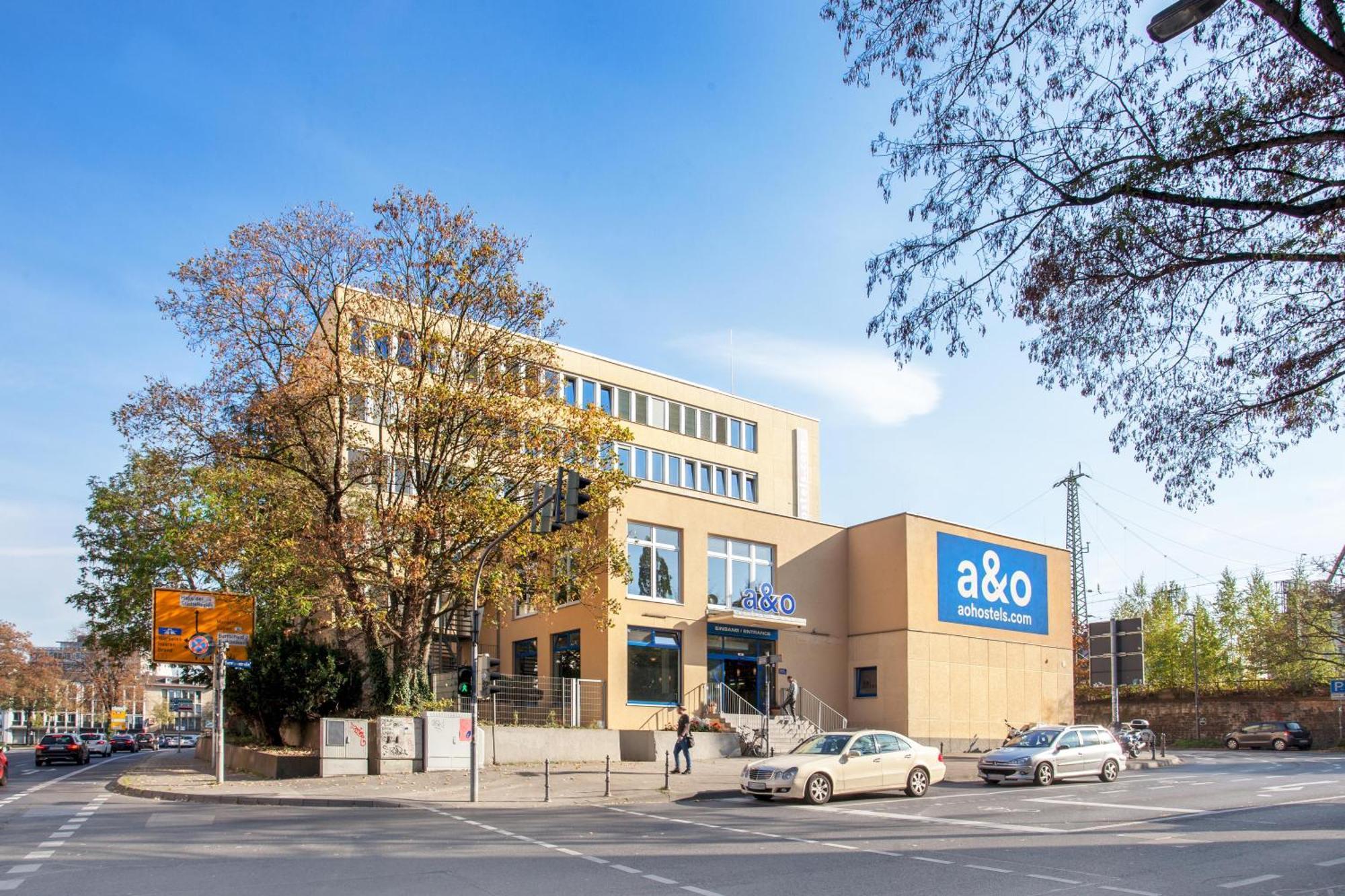 A&O Aachen Hauptbahnhof Hotel Eksteriør billede